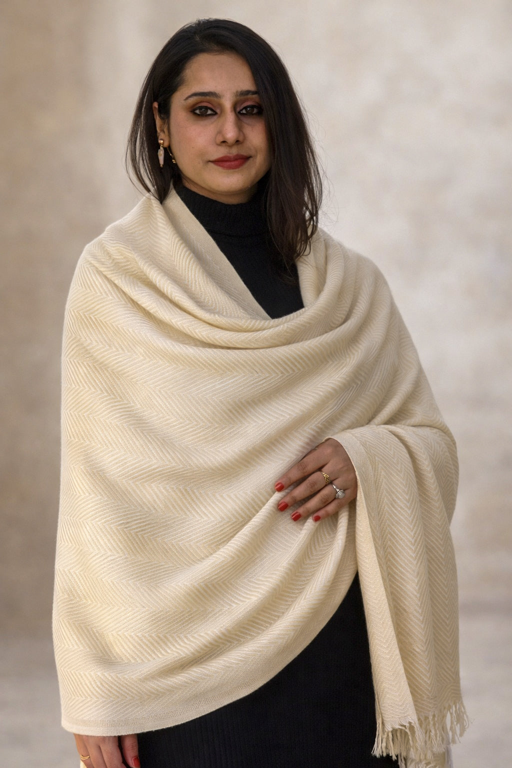 Soft Wool Kashmiri Cream Zig Zag Stole