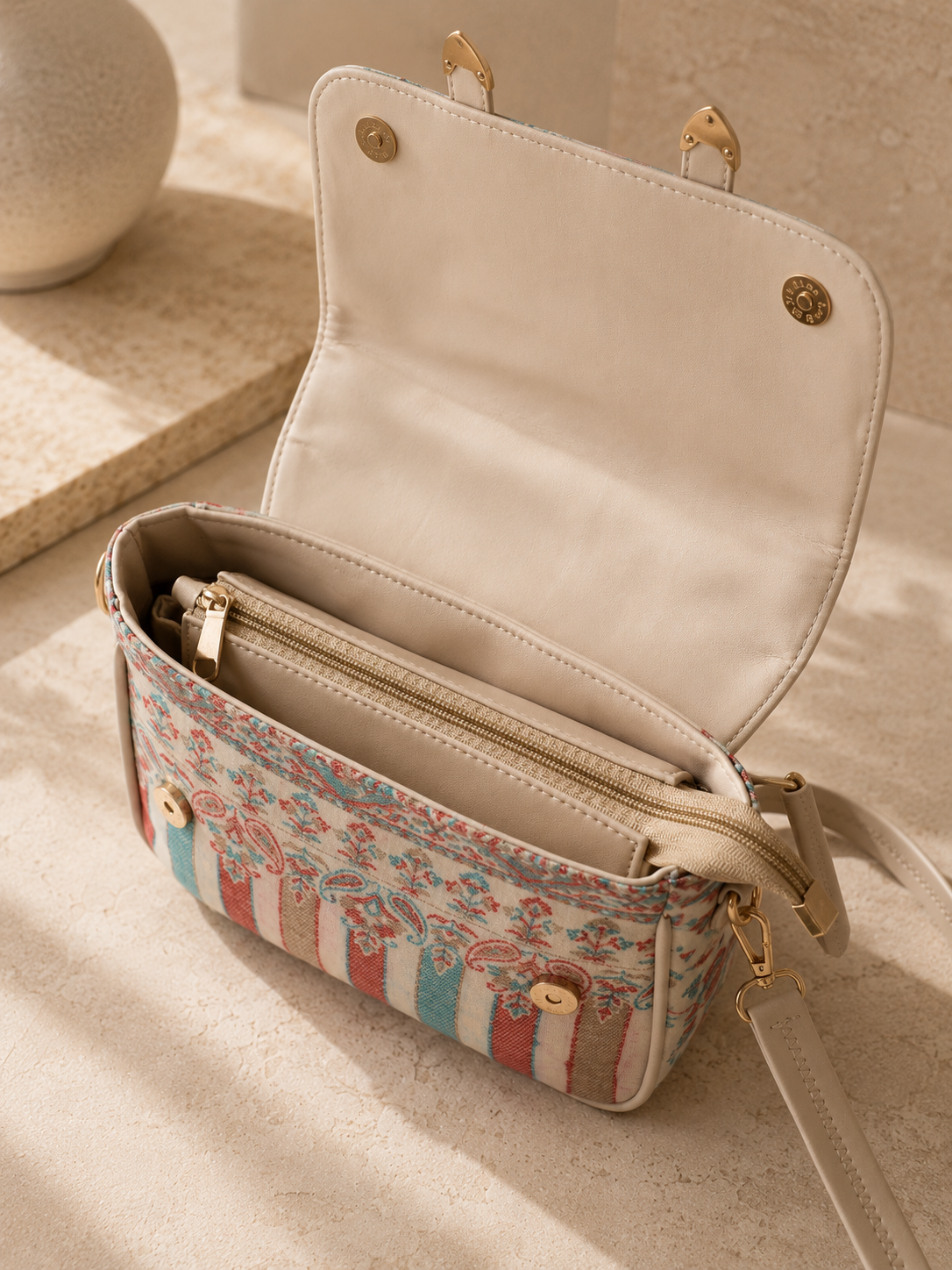 Kalamkari Double Belt Handbags in Striped Beige Cotton