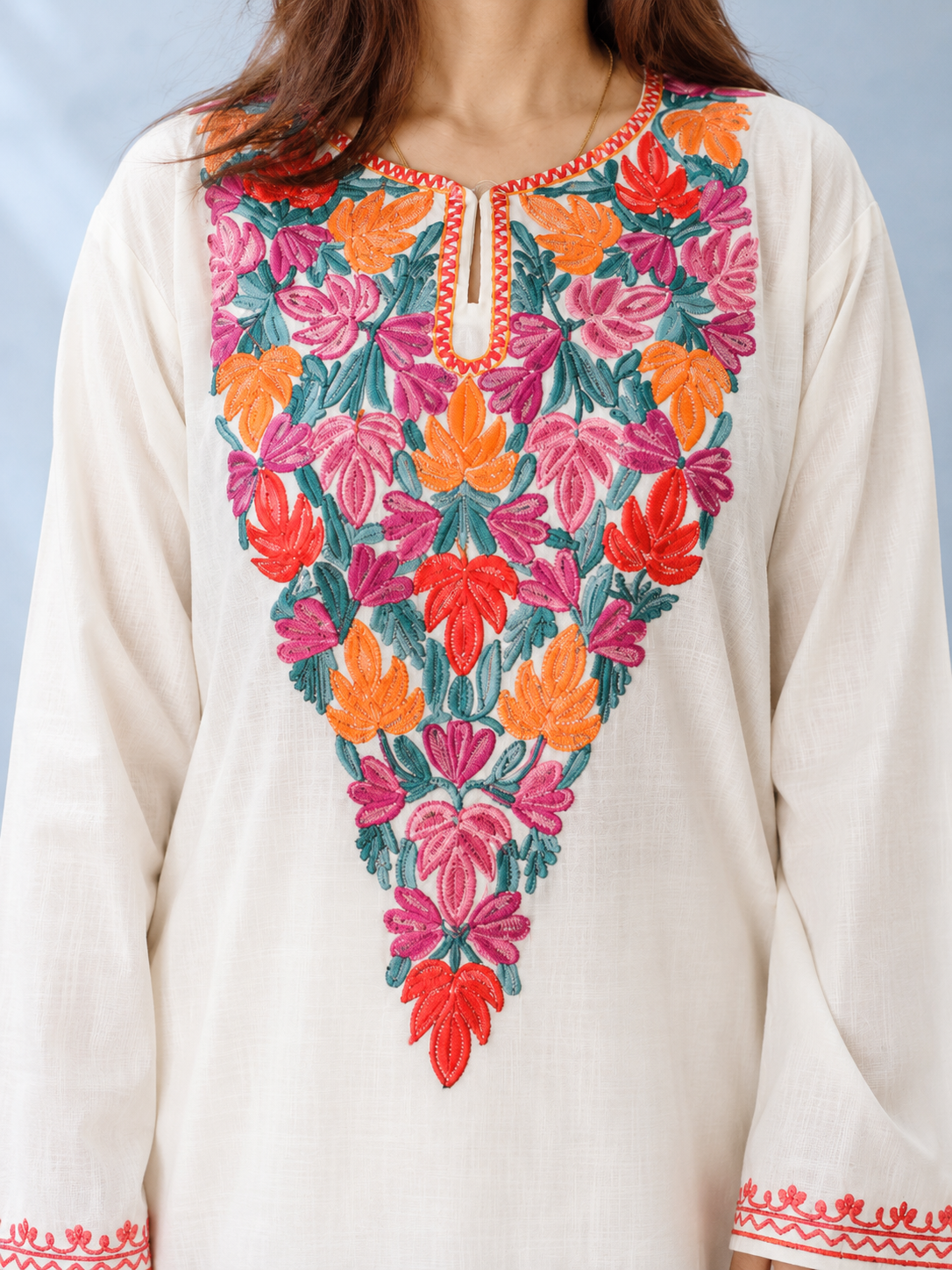 Aari Work Long Kurti in White with Floral Motif Embroidery
