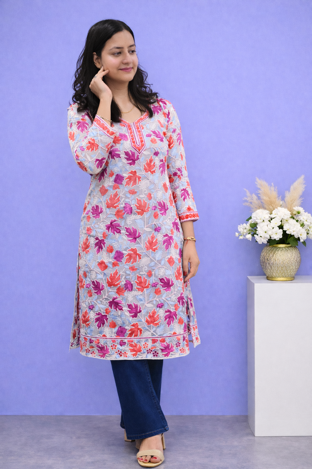 Georgette White Kashmiri Aari Work Long Kurta