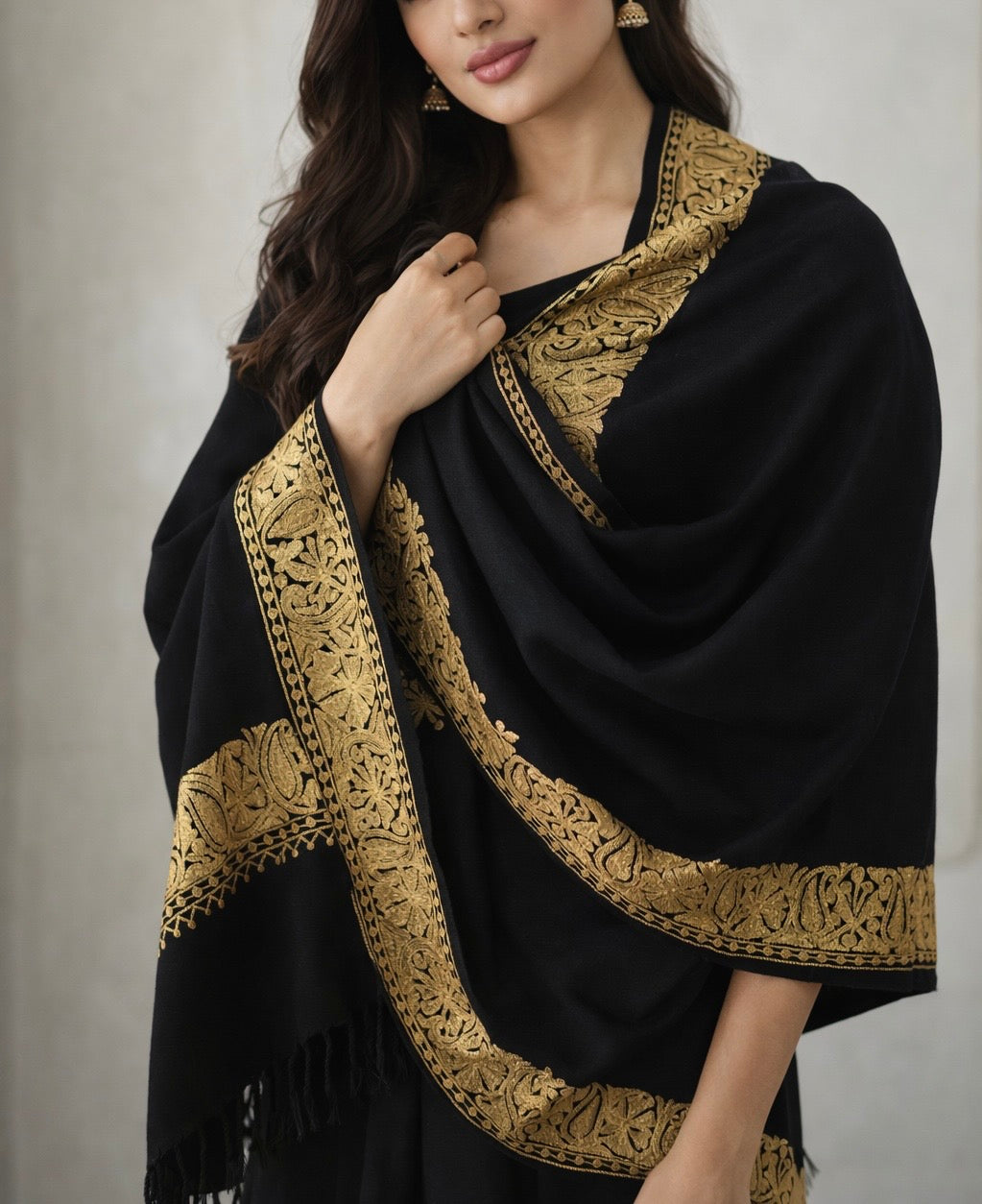 Midnight Noir Tilla Flower Pashmina Stole