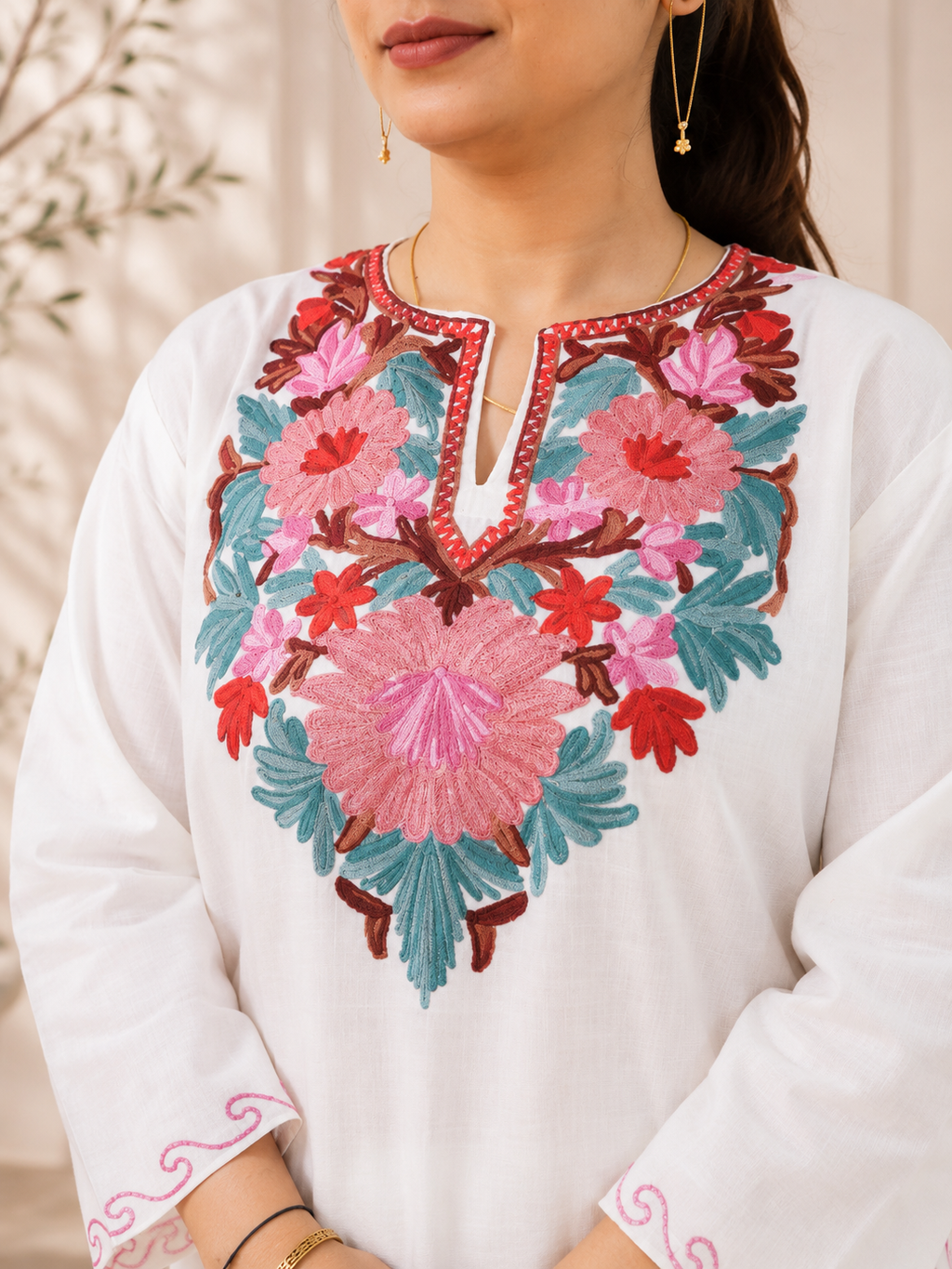 Aari Work Short Cord Set in White Ruby Cotton