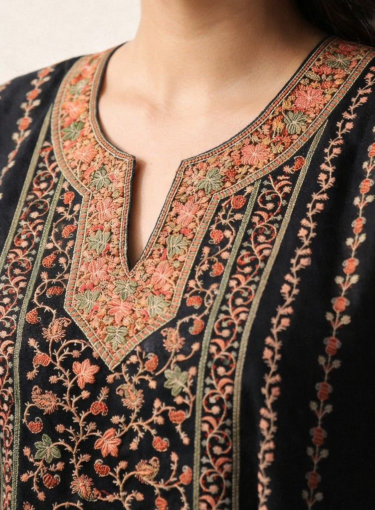 Black Vintage Sozni Kashmiri Phiran